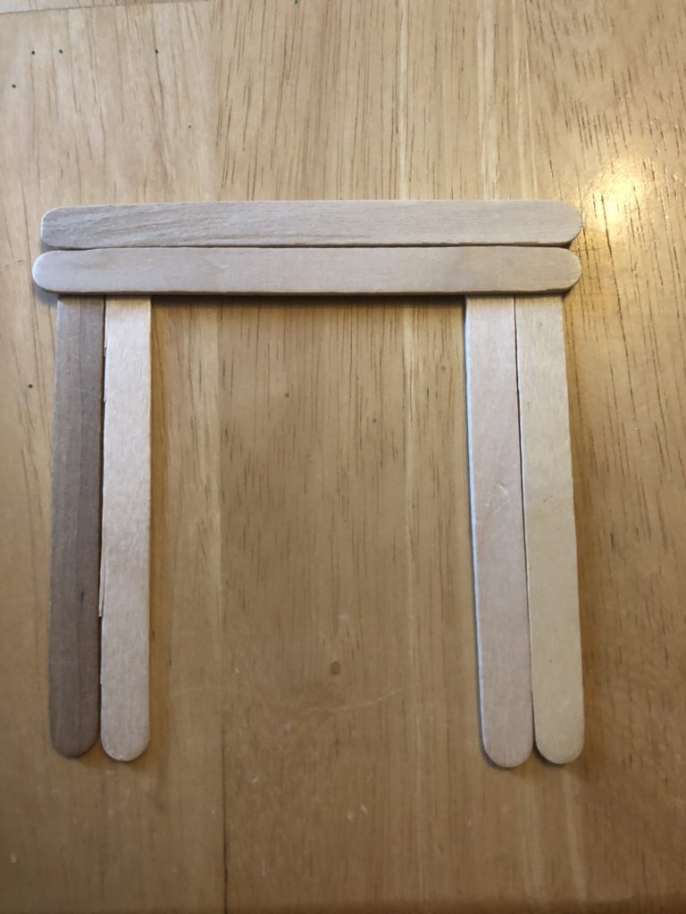 Sanity Savers: Craft Stick Picture Frames